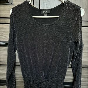 NWOT BCX SPLIT SLEEVE BLACK DRESS SHIRT